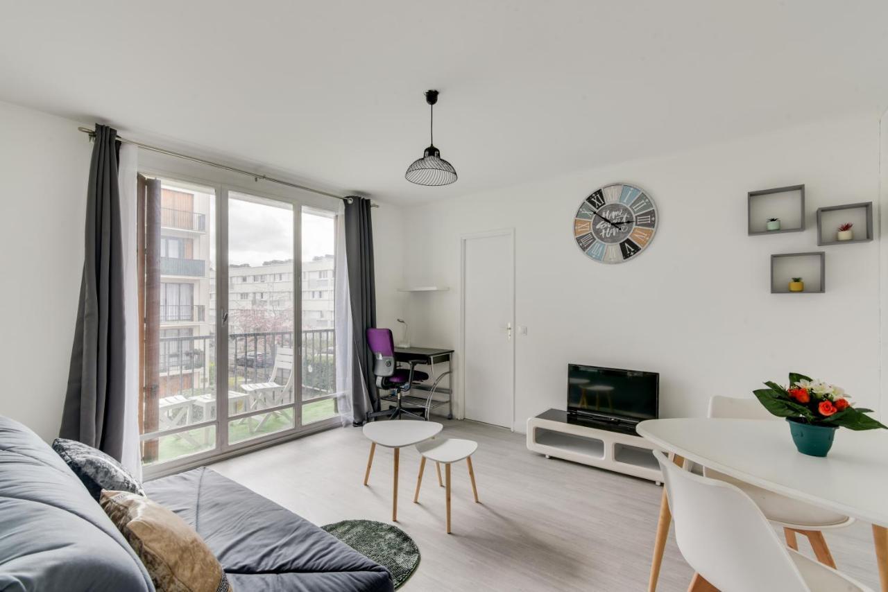 Apartamento Budget Apart With Balcony Near Paris Bondy Exterior foto